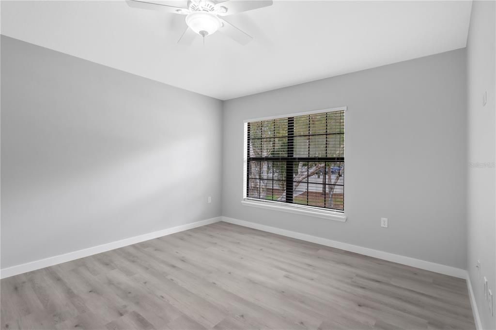 For Sale: $269,000 (2 beds, 2 baths, 1253 Square Feet)