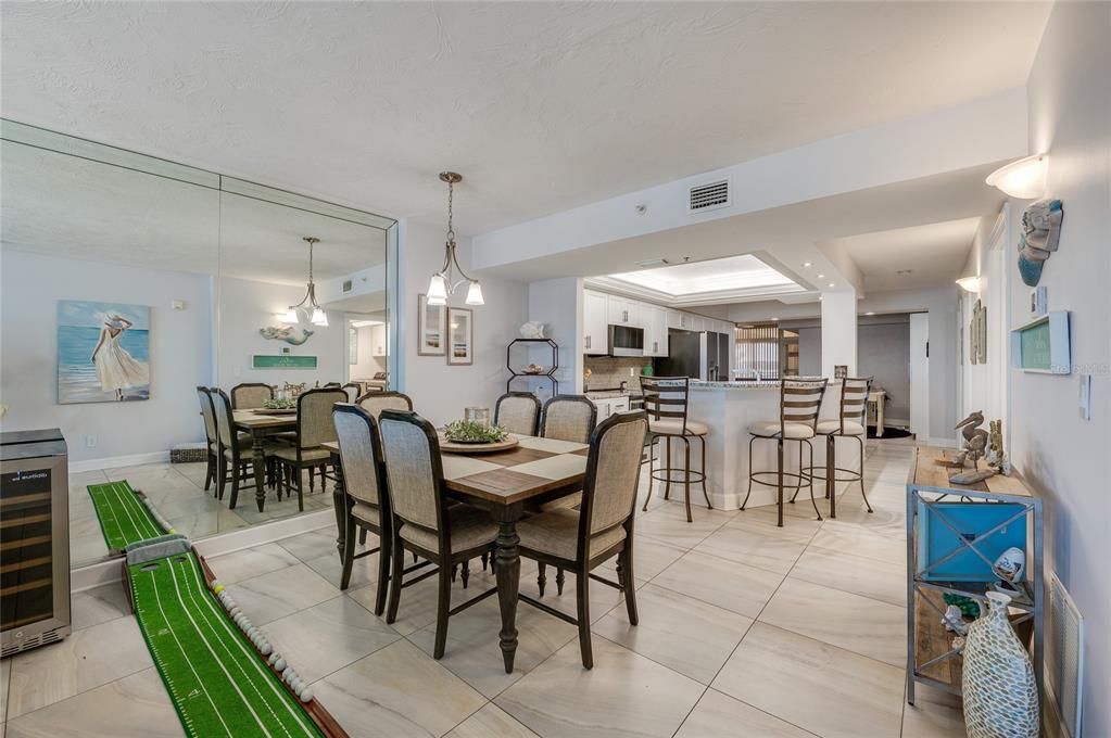 На продажу: $659,900 (2 спален, 2 ванн, 1551 Квадратных фут)