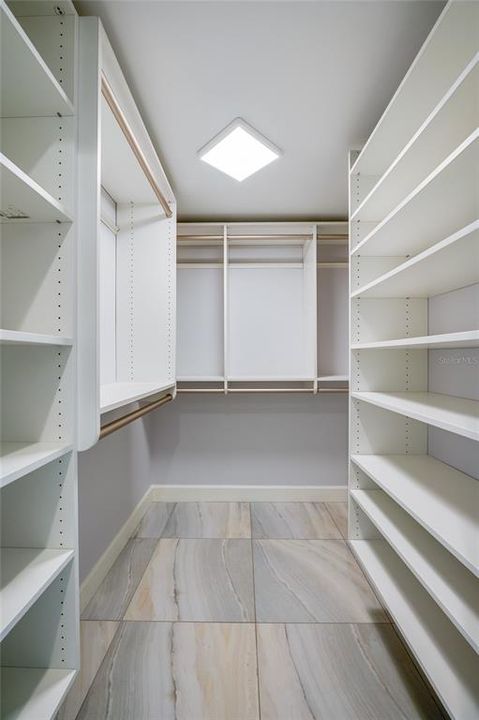 На продажу: $659,900 (2 спален, 2 ванн, 1551 Квадратных фут)