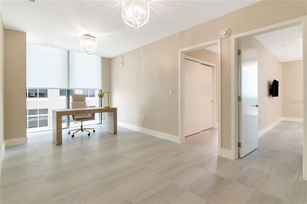 En Venta: $3,775,000 (3 camas, 3 baños, 2940 Pies cuadrados)
