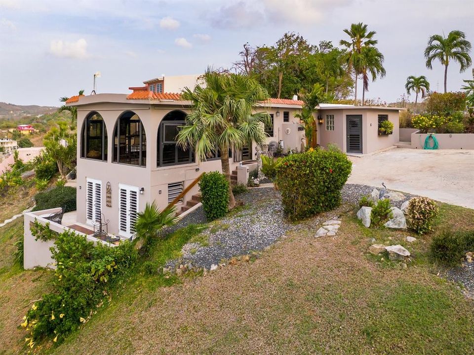 En Venta: $850,000 (3 camas, 3 baños, 1650 Pies cuadrados)