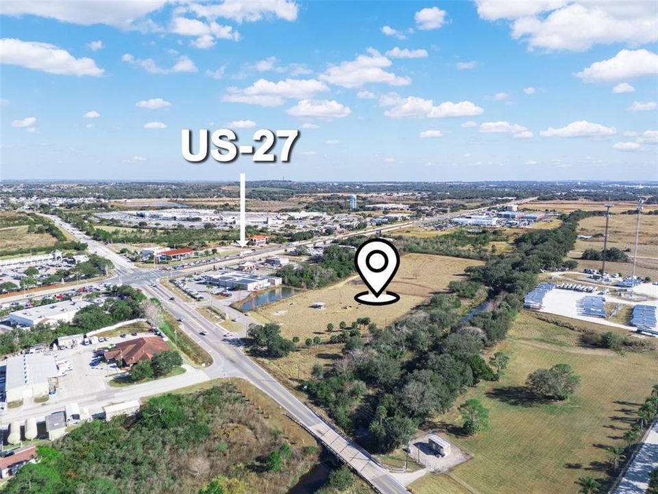 待售: $2,115,000 (8.99 acres)