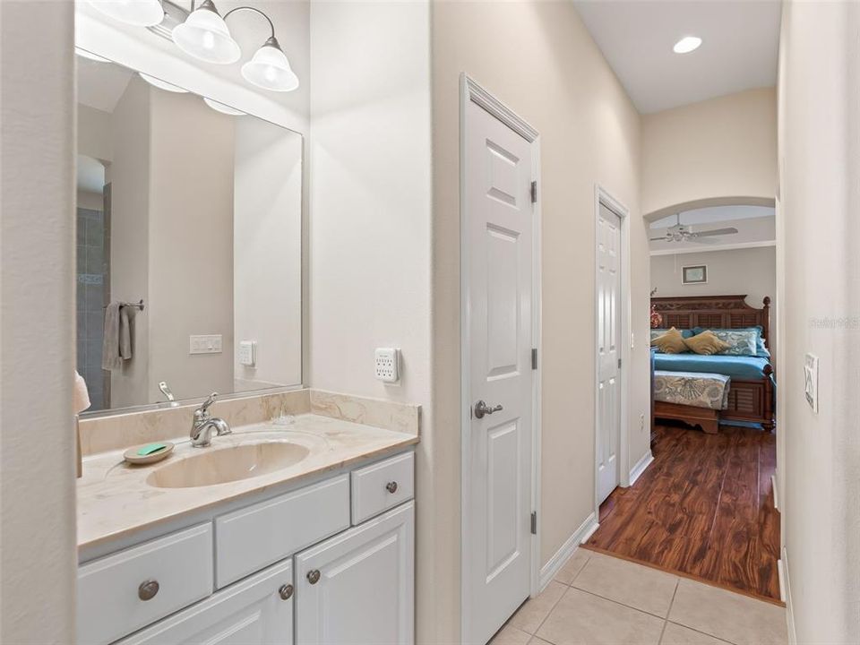 Active With Contract: $479,000 (3 beds, 2 baths, 1927 Square Feet)