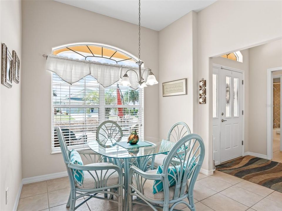 Active With Contract: $479,000 (3 beds, 2 baths, 1927 Square Feet)