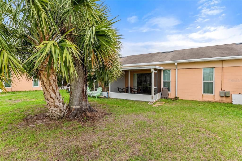 For Sale: $105,000 (1 beds, 1 baths, 648 Square Feet)