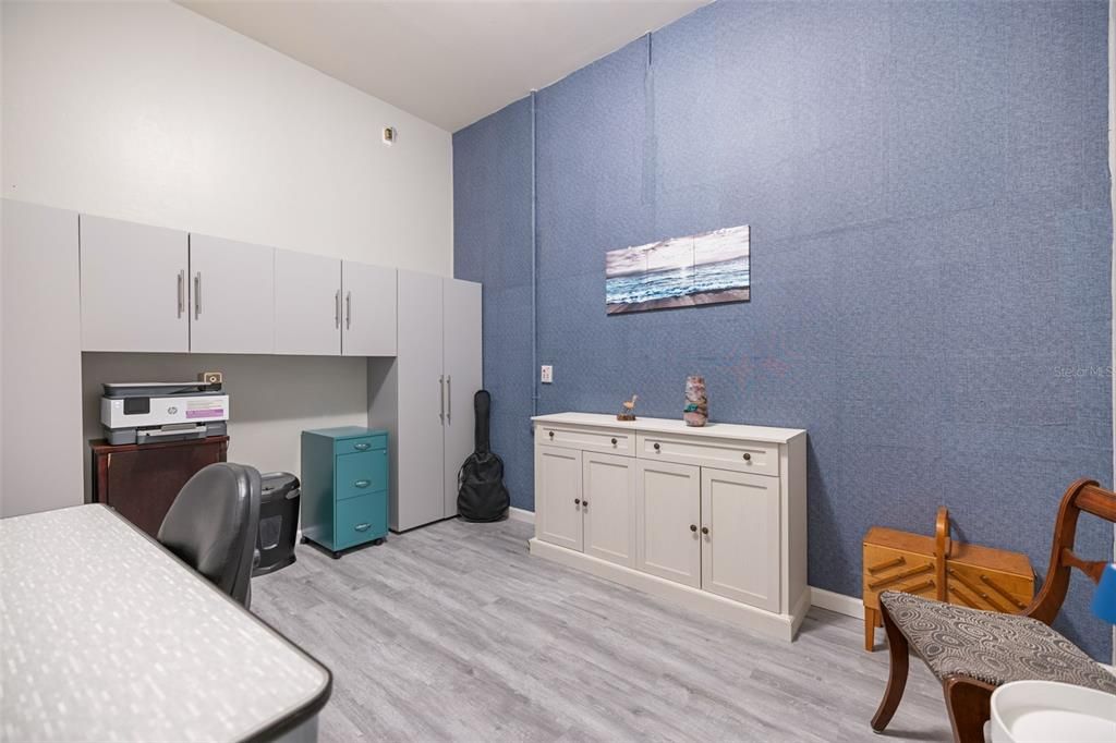Activo con contrato: $789,000 (3 camas, 2 baños, 2000 Pies cuadrados)