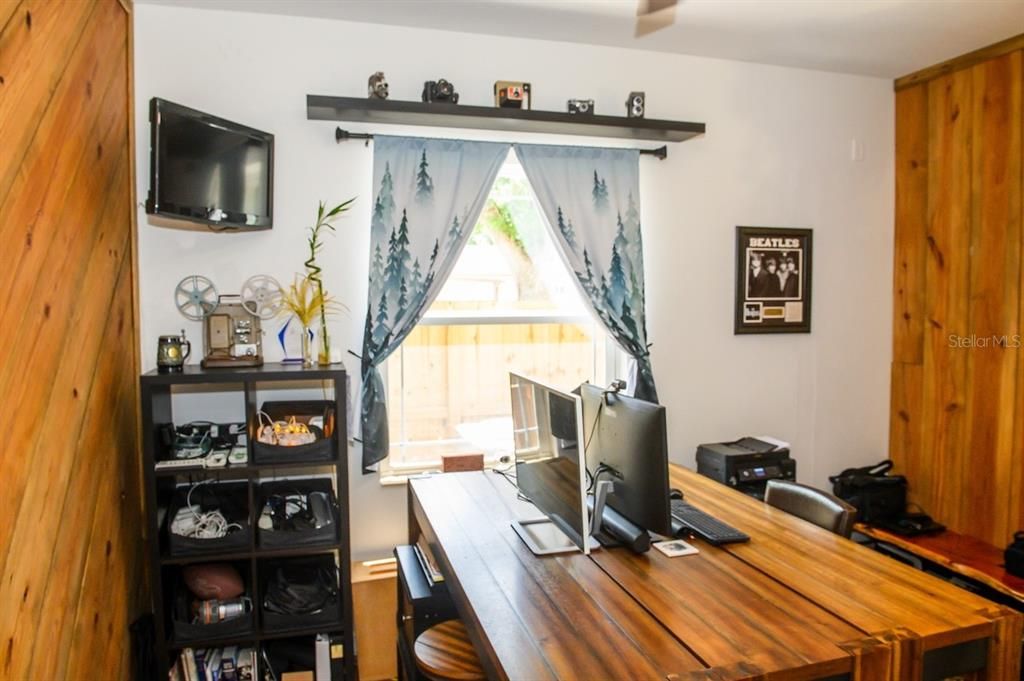 For Sale: $1,175,000 (4 beds, 3 baths, 4423 Square Feet)