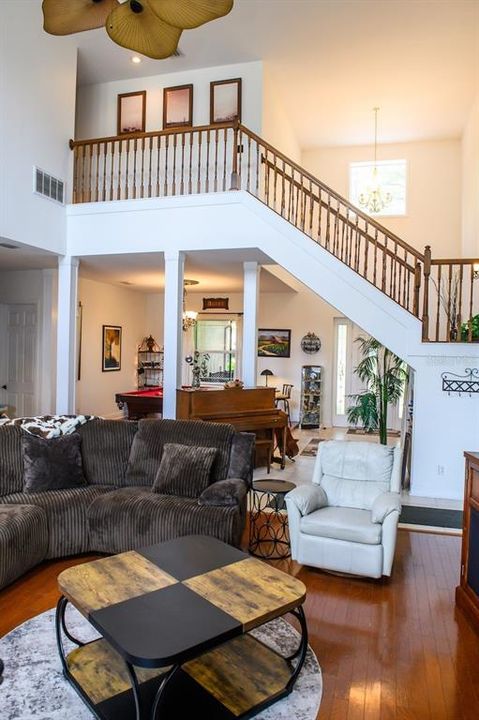 For Sale: $1,175,000 (4 beds, 3 baths, 4423 Square Feet)
