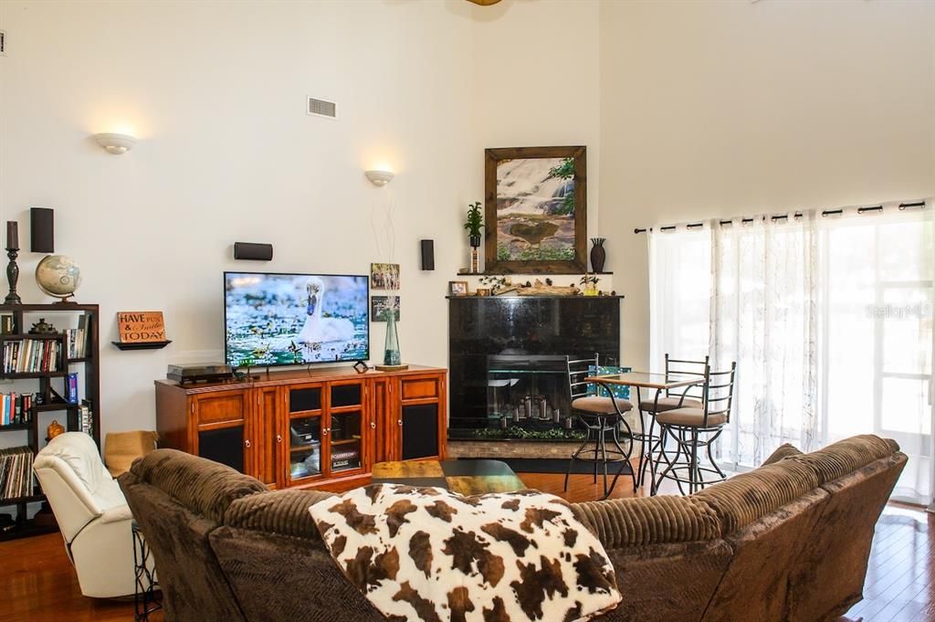 For Sale: $1,175,000 (4 beds, 3 baths, 4423 Square Feet)