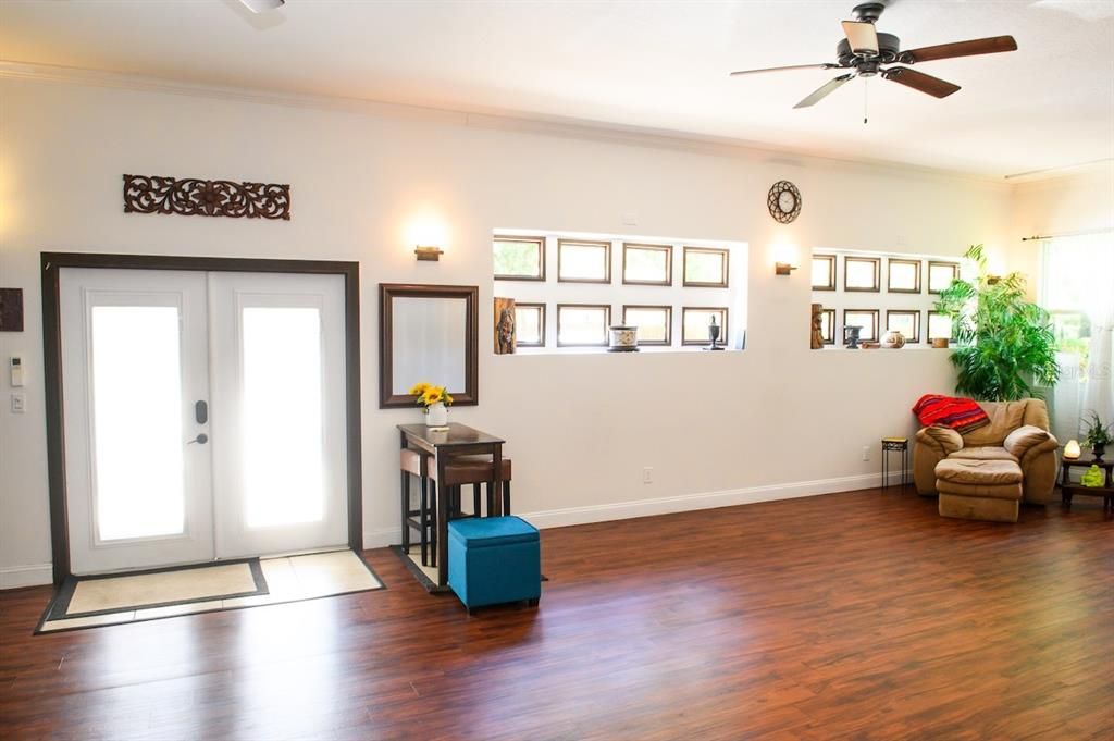 For Sale: $1,175,000 (4 beds, 3 baths, 4423 Square Feet)