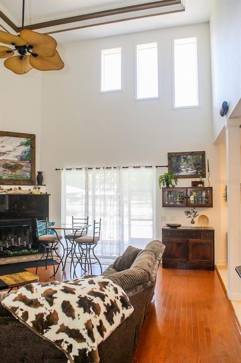 For Sale: $1,175,000 (4 beds, 3 baths, 4423 Square Feet)