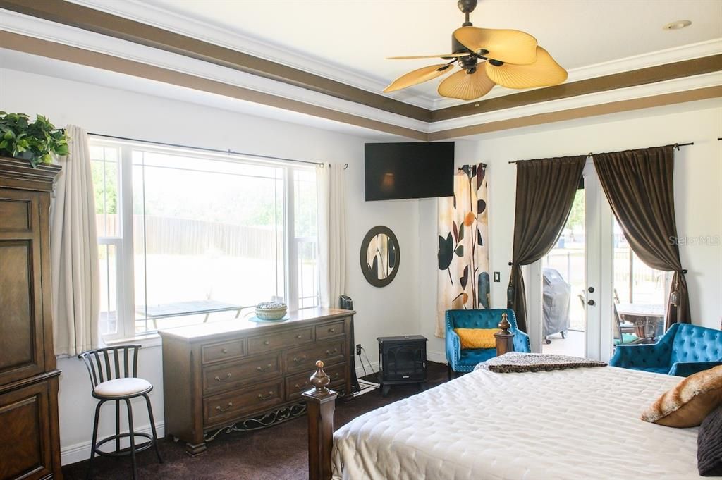 For Sale: $1,175,000 (4 beds, 3 baths, 4423 Square Feet)
