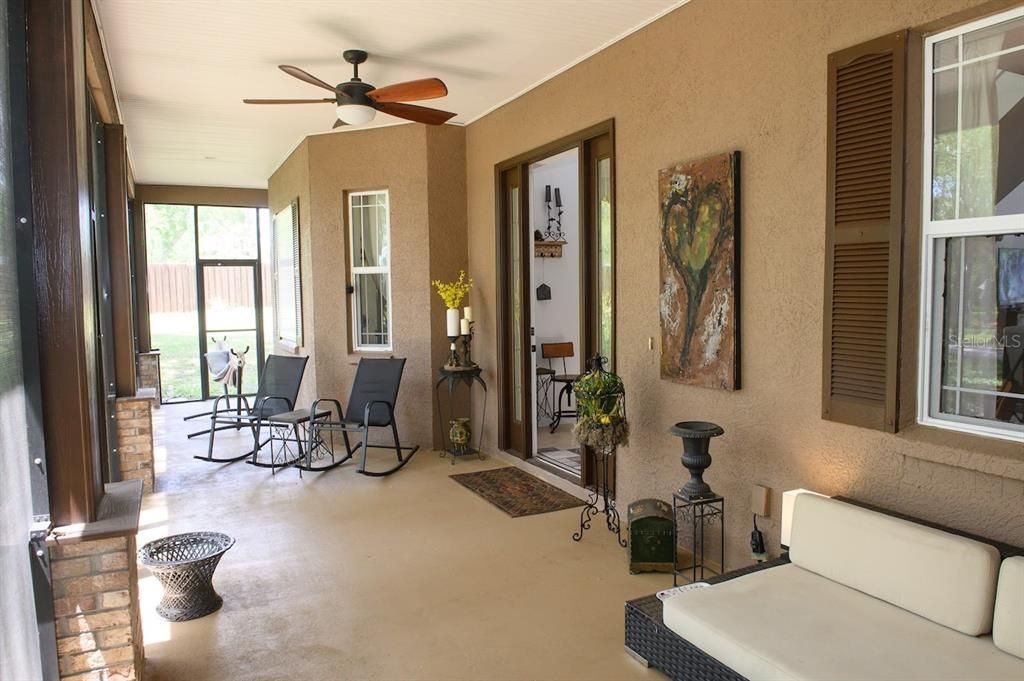 For Sale: $1,175,000 (4 beds, 3 baths, 4423 Square Feet)