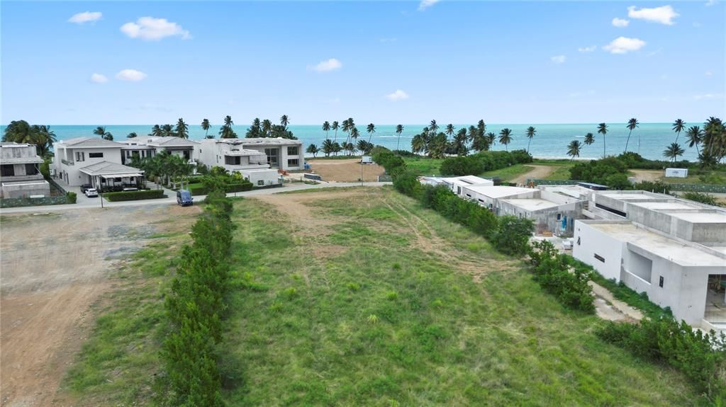 For Sale: $4,997,000 (1.15 acres)