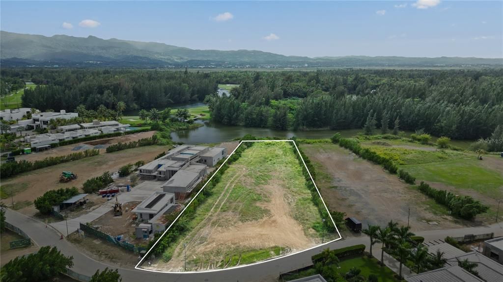 For Sale: $4,997,000 (1.15 acres)