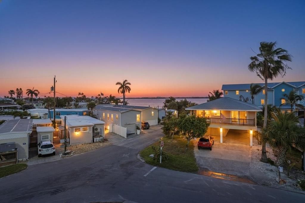 En Venta: $1,995,000 (6 camas, 0 baños, 2834 Pies cuadrados)