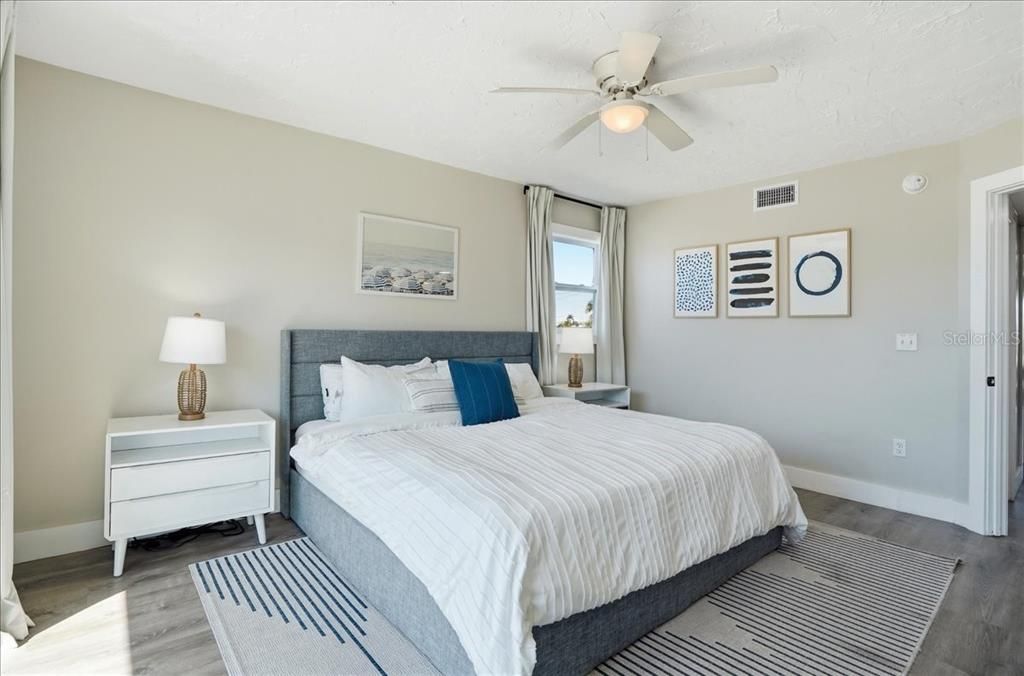 En Venta: $1,995,000 (6 camas, 0 baños, 2834 Pies cuadrados)