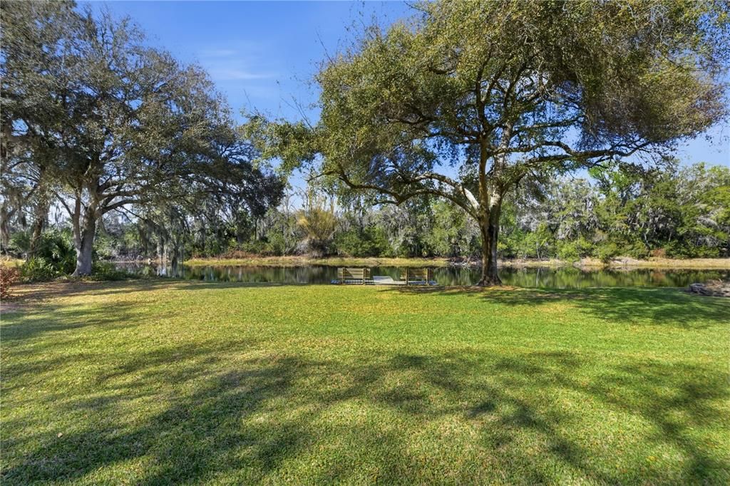 En Venta: $519,900 (4 camas, 3 baños, 1956 Pies cuadrados)