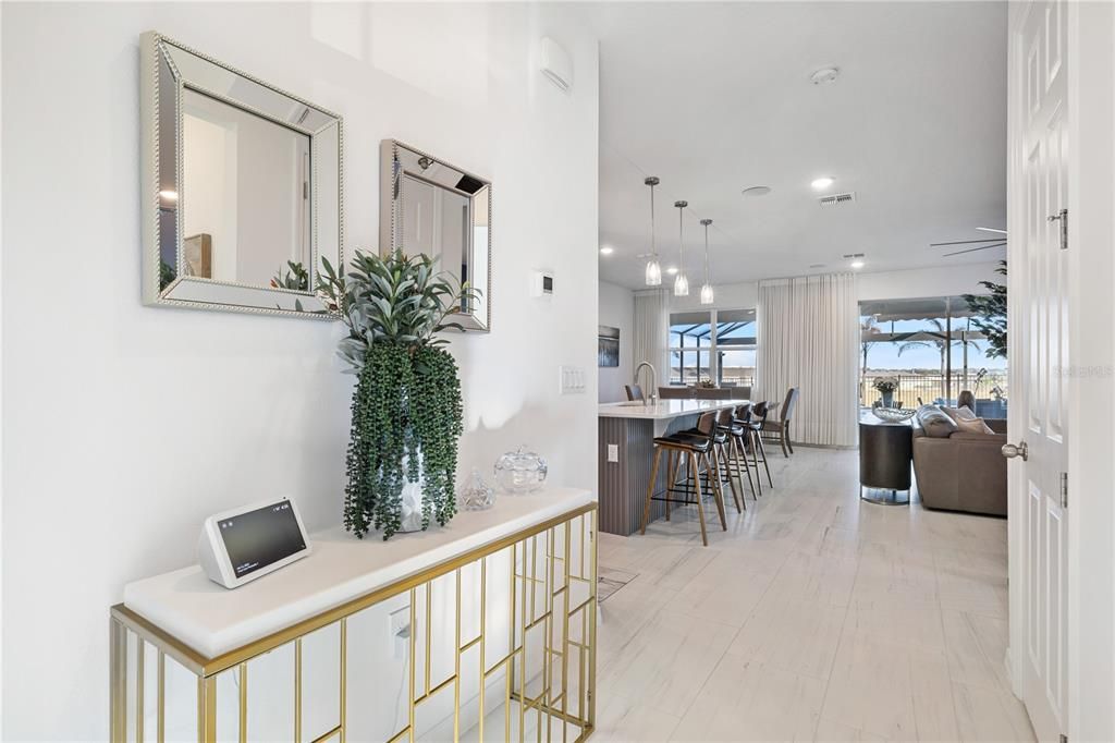 En Venta: $970,000 (5 camas, 4 baños, 3384 Pies cuadrados)