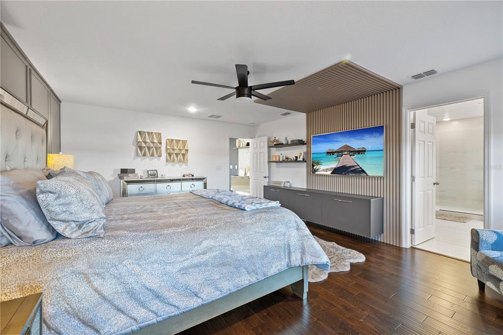 En Venta: $970,000 (5 camas, 4 baños, 3384 Pies cuadrados)
