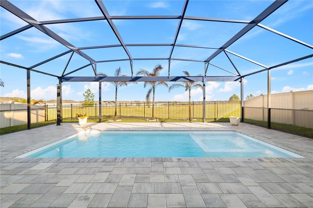 En Venta: $970,000 (5 camas, 4 baños, 3384 Pies cuadrados)
