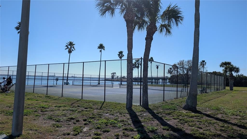 En Venta: $340,000 (2 camas, 2 baños, 1141 Pies cuadrados)