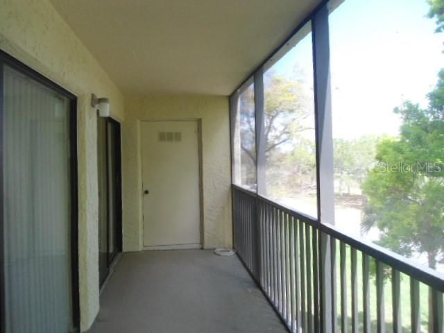 Active With Contract: $198,000 (2 beds, 2 baths, 1070 Square Feet)
