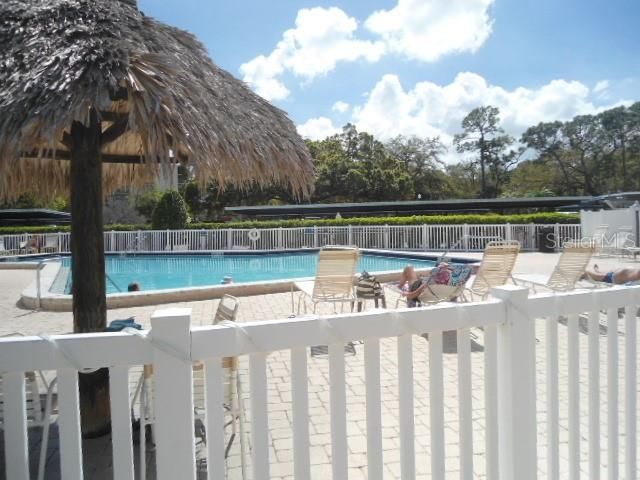 Active With Contract: $198,000 (2 beds, 2 baths, 1070 Square Feet)