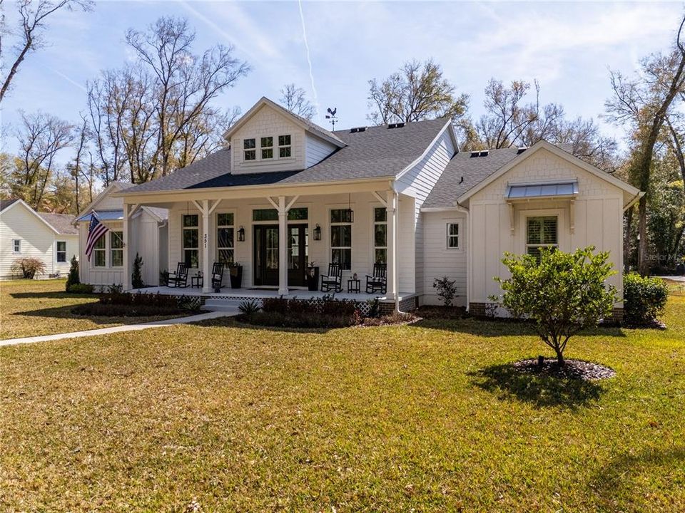 For Sale: $819,000 (4 beds, 3 baths, 2637 Square Feet)