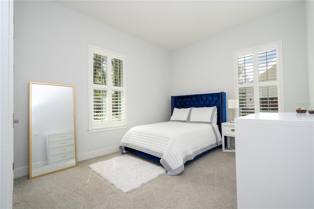 For Sale: $819,000 (4 beds, 3 baths, 2637 Square Feet)