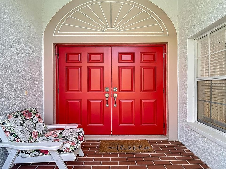 For Rent: $2,600 (3 beds, 2 baths, 1390 Square Feet)