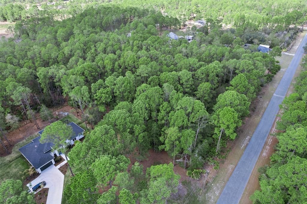 На продажу: $85,000 (1.23 acres)