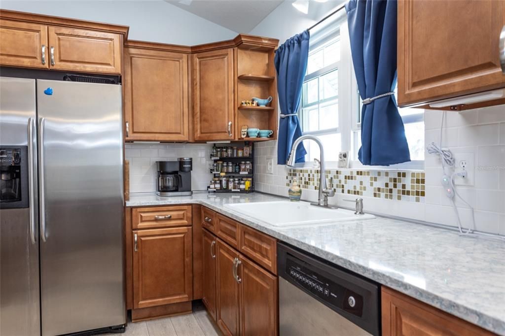 Activo con contrato: $187,400 (2 camas, 2 baños, 1218 Pies cuadrados)