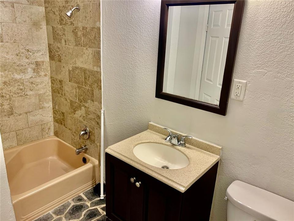 В аренду: $1,495 (2 спален, 2 ванн, 760 Квадратных фут)