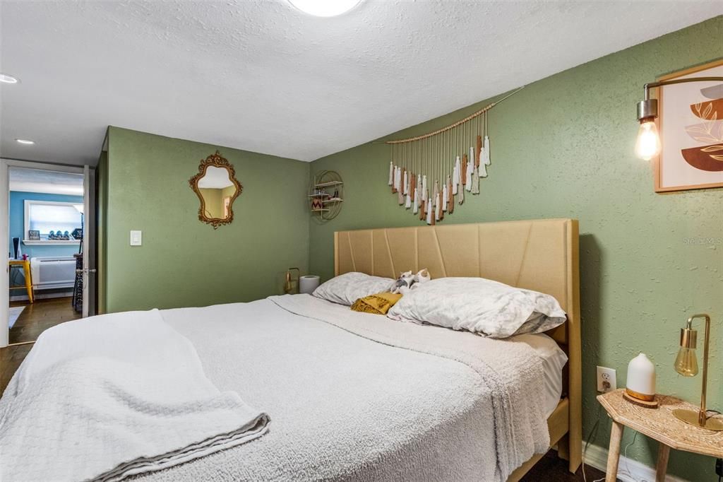 For Sale: $495,000 (4 beds, 0 baths, 2077 Square Feet)