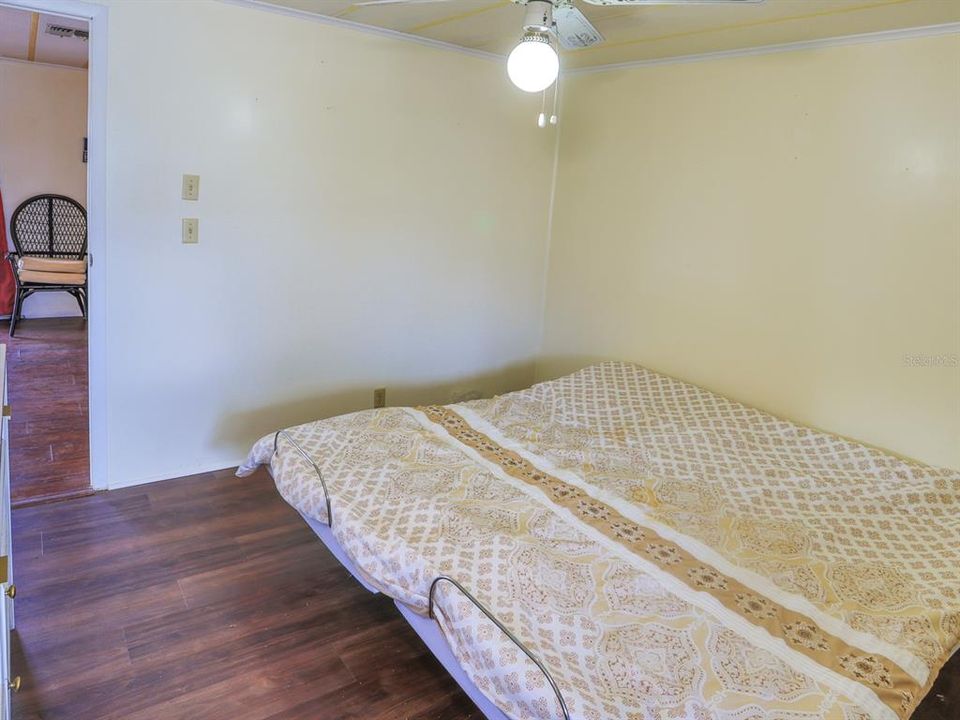 For Sale: $179,000 (2 beds, 2 baths, 1456 Square Feet)