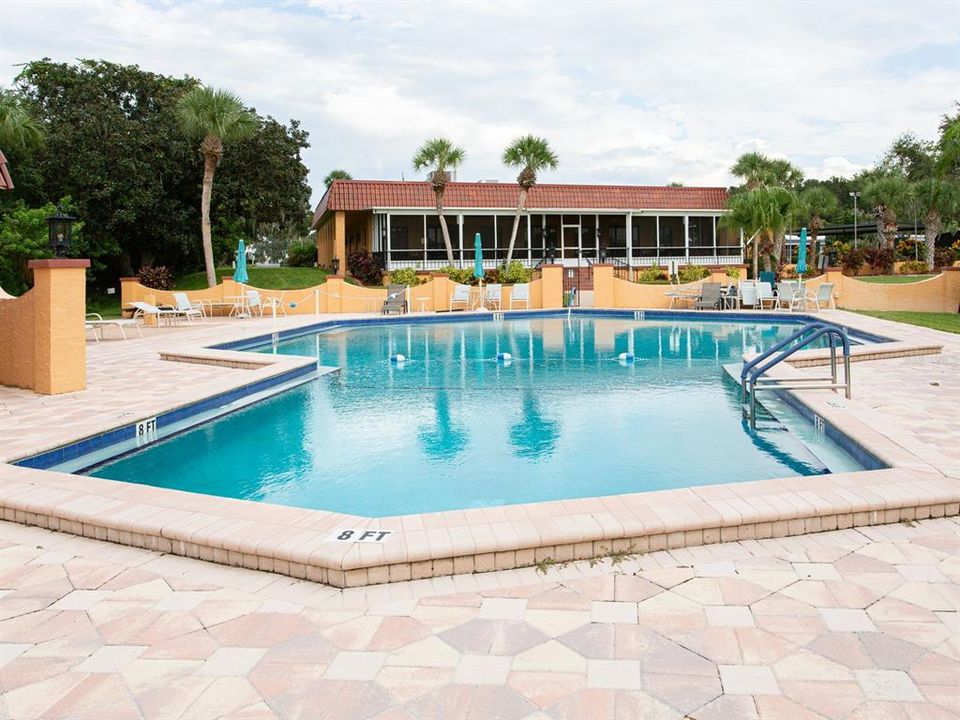 For Sale: $179,000 (2 beds, 2 baths, 1456 Square Feet)