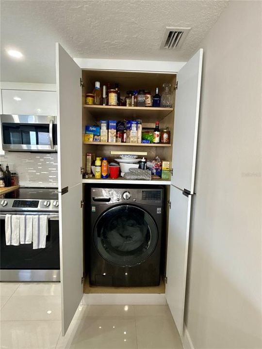 待售: $499,990 (2 贝兹, 2 浴室, 1275 平方英尺)