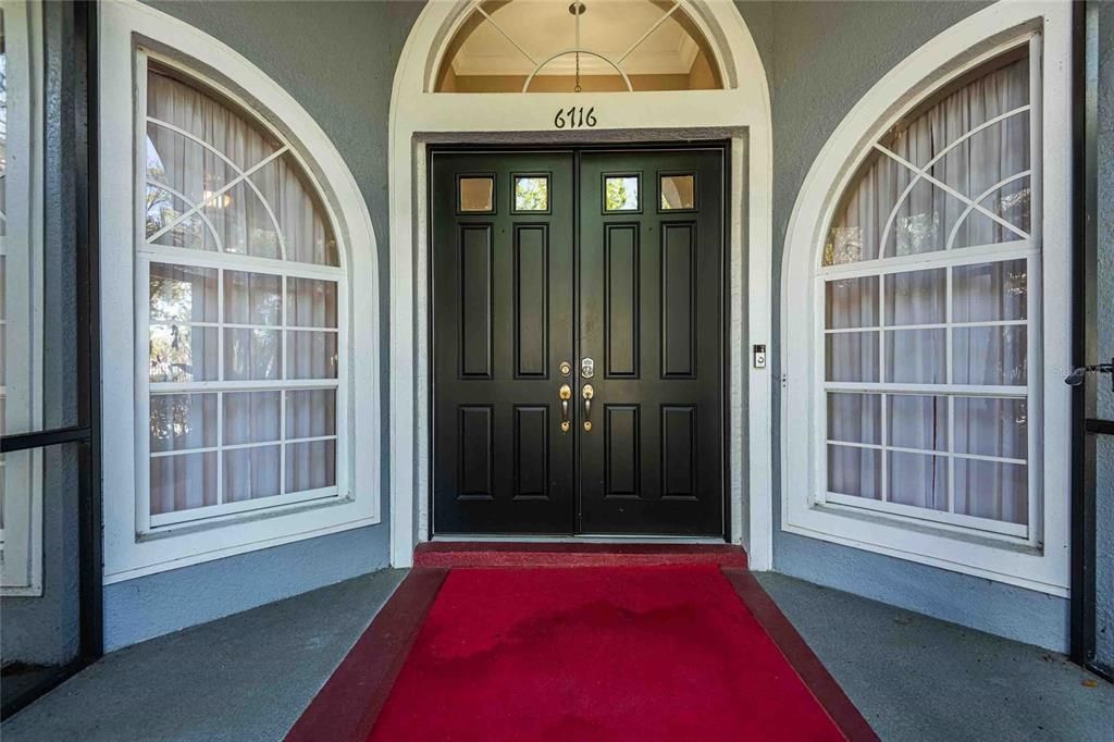En Venta: $774,900 (3 camas, 2 baños, 2406 Pies cuadrados)