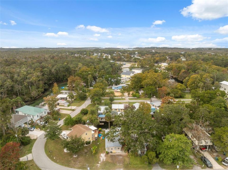 For Sale: $339,900 (2 beds, 1 baths, 552 Square Feet)