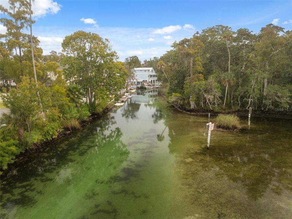 For Sale: $339,900 (2 beds, 1 baths, 552 Square Feet)