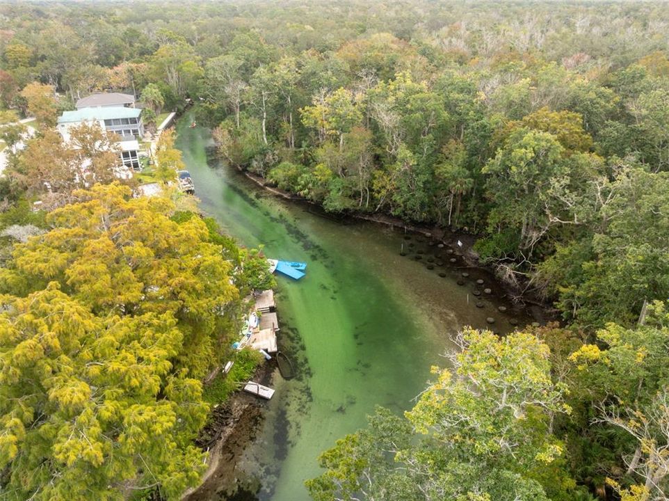 For Sale: $339,900 (2 beds, 1 baths, 552 Square Feet)