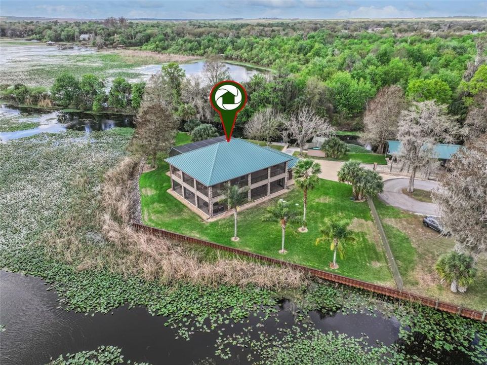 En Venta: $1,200,000 (3 camas, 2 baños, 2576 Pies cuadrados)