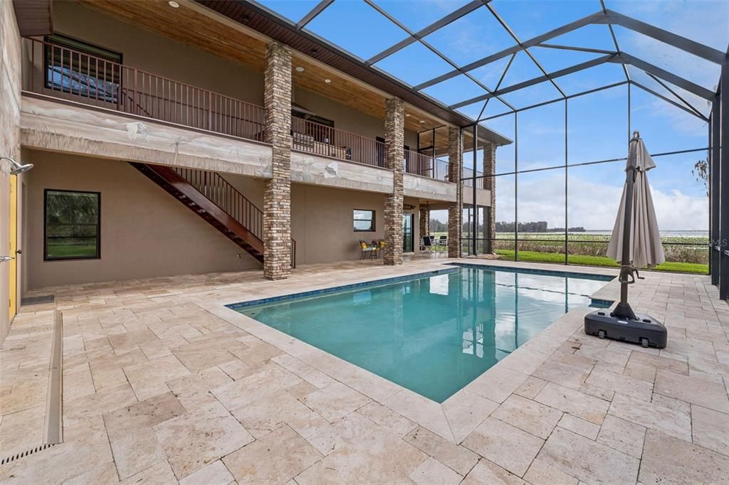 En Venta: $1,200,000 (3 camas, 2 baños, 2576 Pies cuadrados)