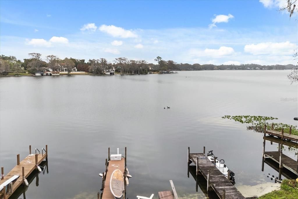 For Sale: $349,000 (2 beds, 1 baths, 816 Square Feet)