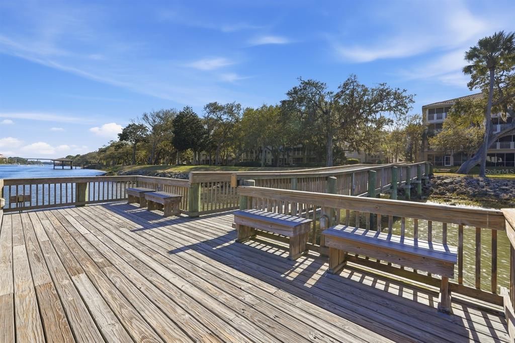 For Sale: $224,900 (2 beds, 2 baths, 1115 Square Feet)