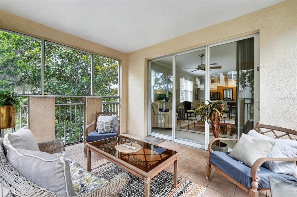 For Sale: $224,900 (2 beds, 2 baths, 1115 Square Feet)