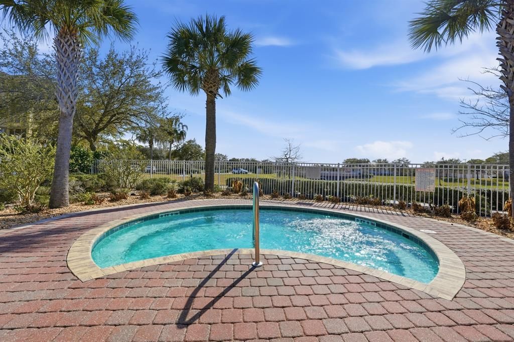 For Sale: $224,900 (2 beds, 2 baths, 1115 Square Feet)