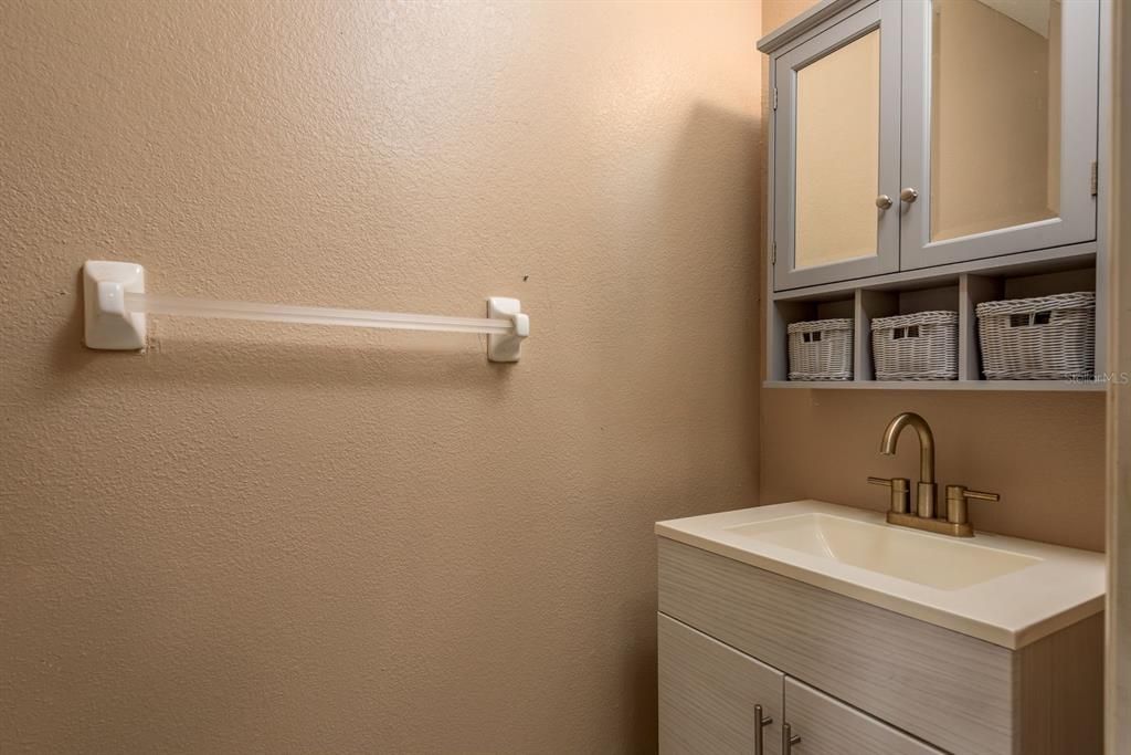 En Venta: $169,999 (2 camas, 1 baños, 1051 Pies cuadrados)