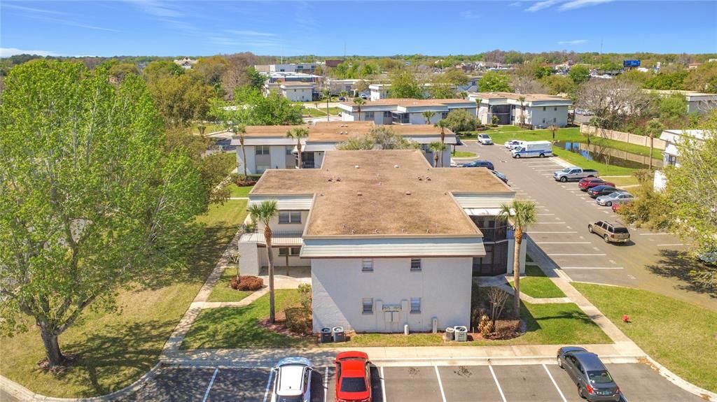 На продажу: $229,995 (2 спален, 2 ванн, 918 Квадратных фут)